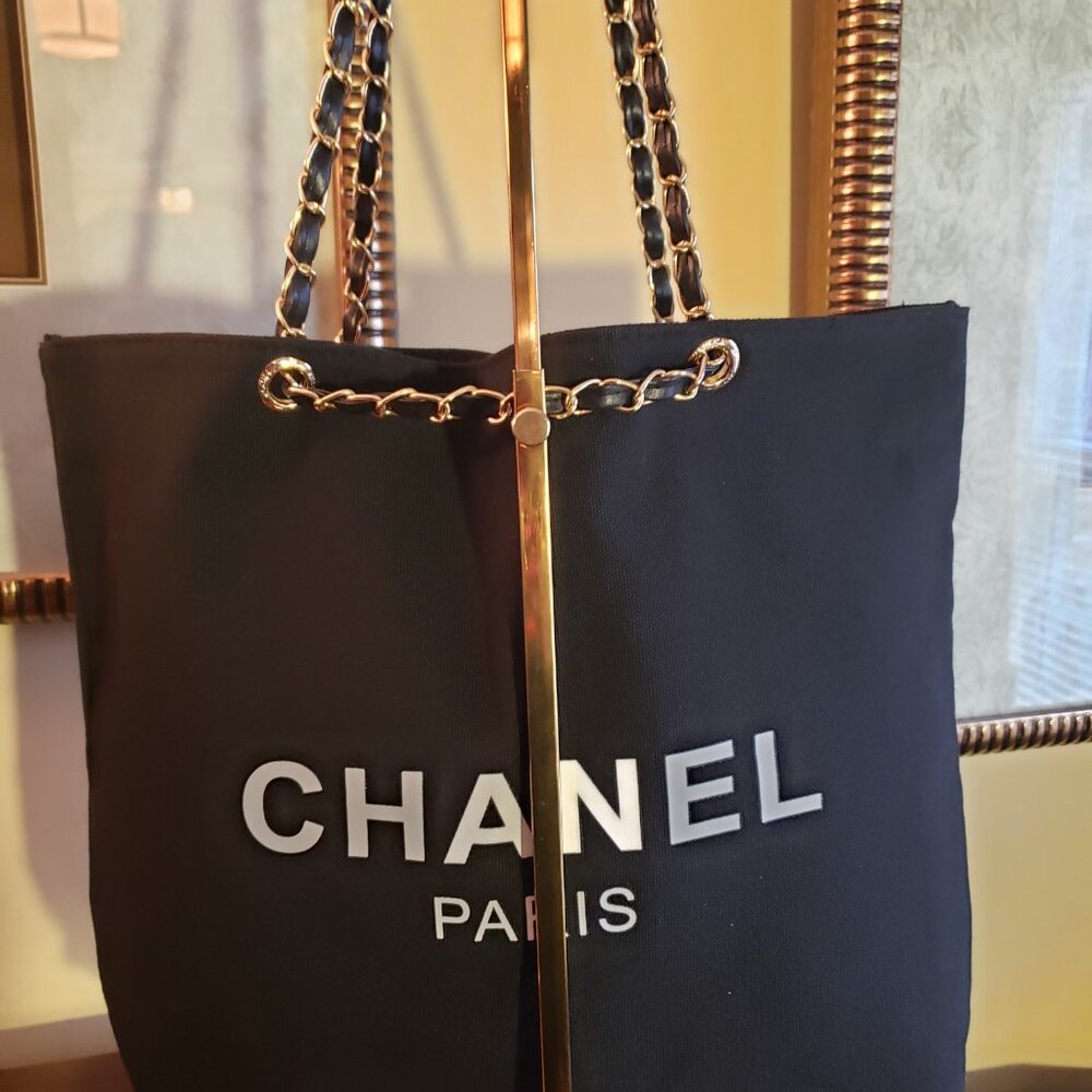 New CC Novelty Black Tote with Gold Chain - Picture 5 of 9